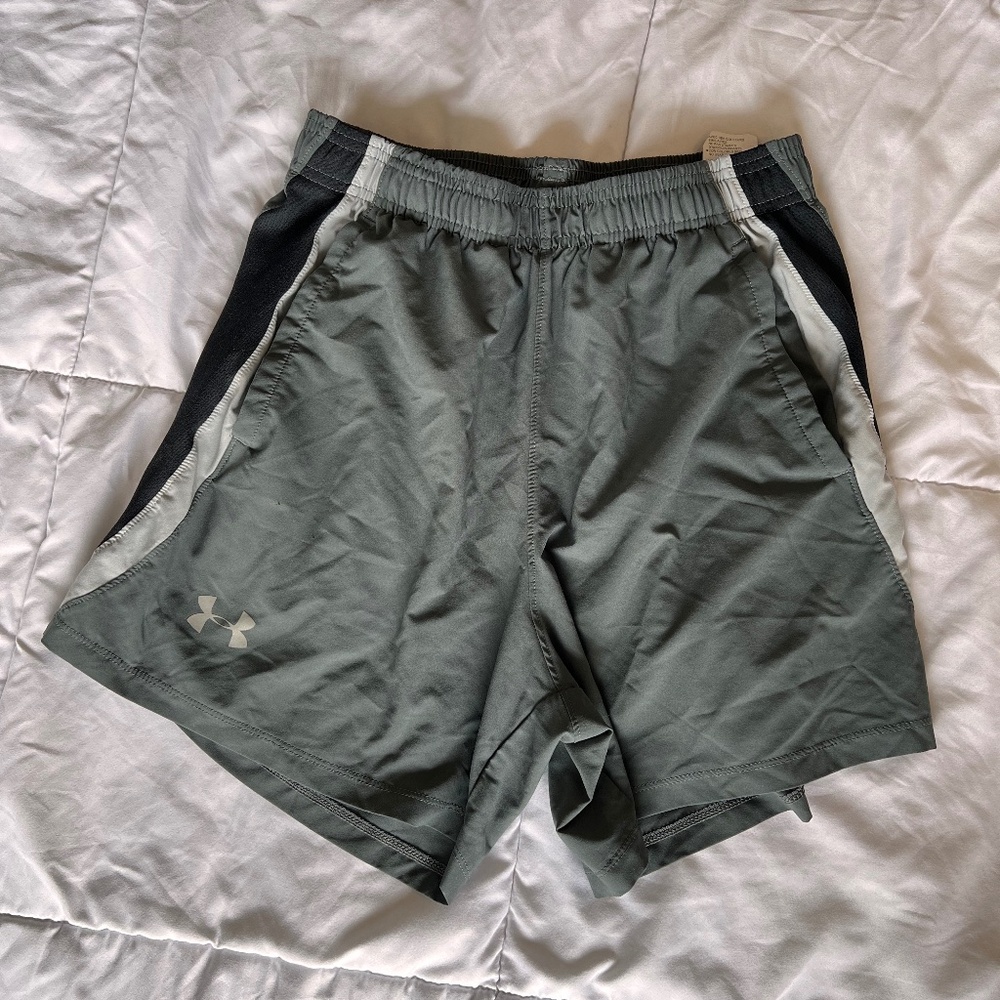 Grey Underarmor Shorts